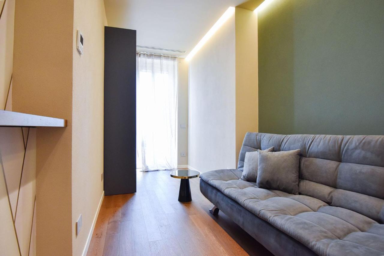 Nuova Cafe' Suite Salice Terme Ngoại thất bức ảnh