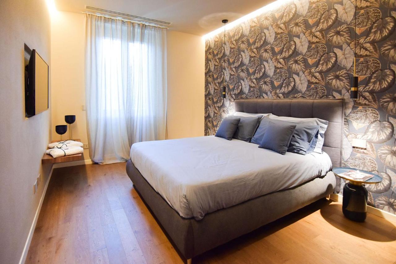 Nuova Cafe' Suite Salice Terme Ngoại thất bức ảnh
